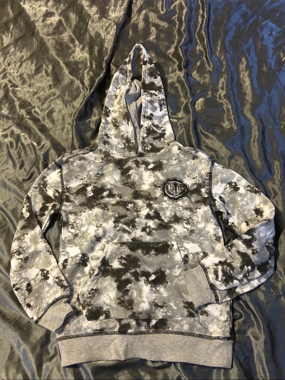 Epic Threads Black & Gray Tie-Dye Hooded Sweatshirt 🌹